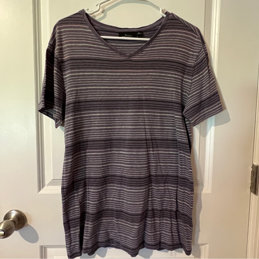 Men’s professional tee
